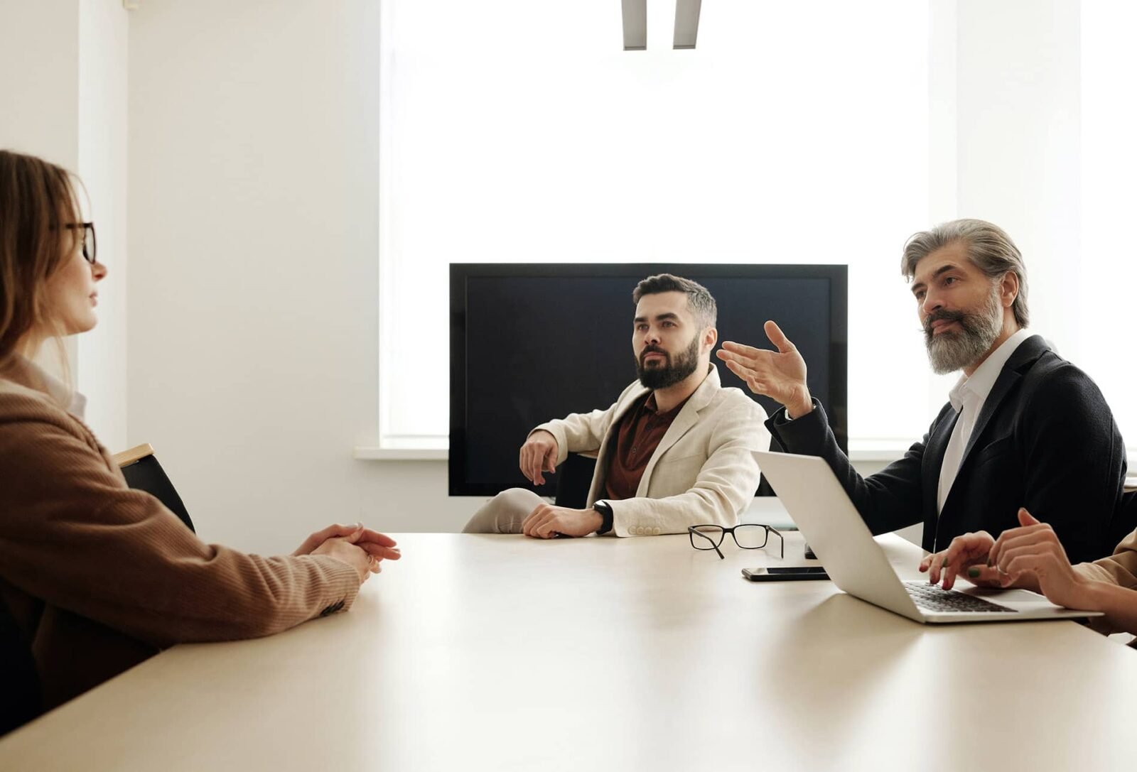 Verzekeringsmakelaars 1 pexels edmond dantes 4342124